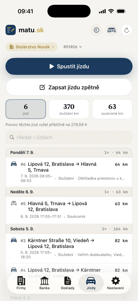 Kniha jízd se seznamem jízd, kilometry a účelem cesty
